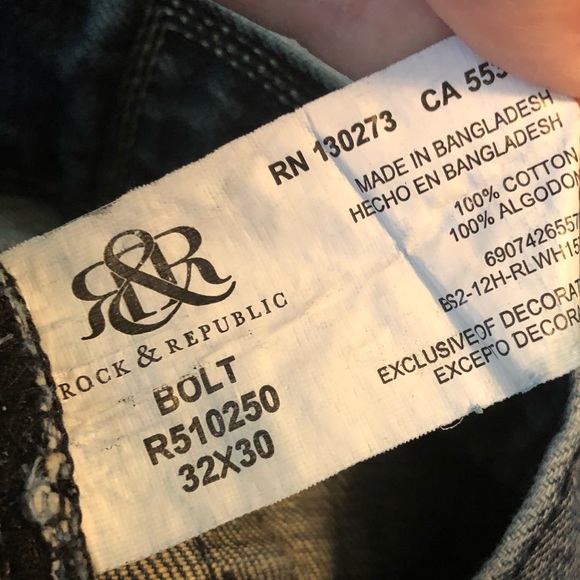 Rock & Republic Dark Distressed Straight Leg Jeans - Picture 7 of 7